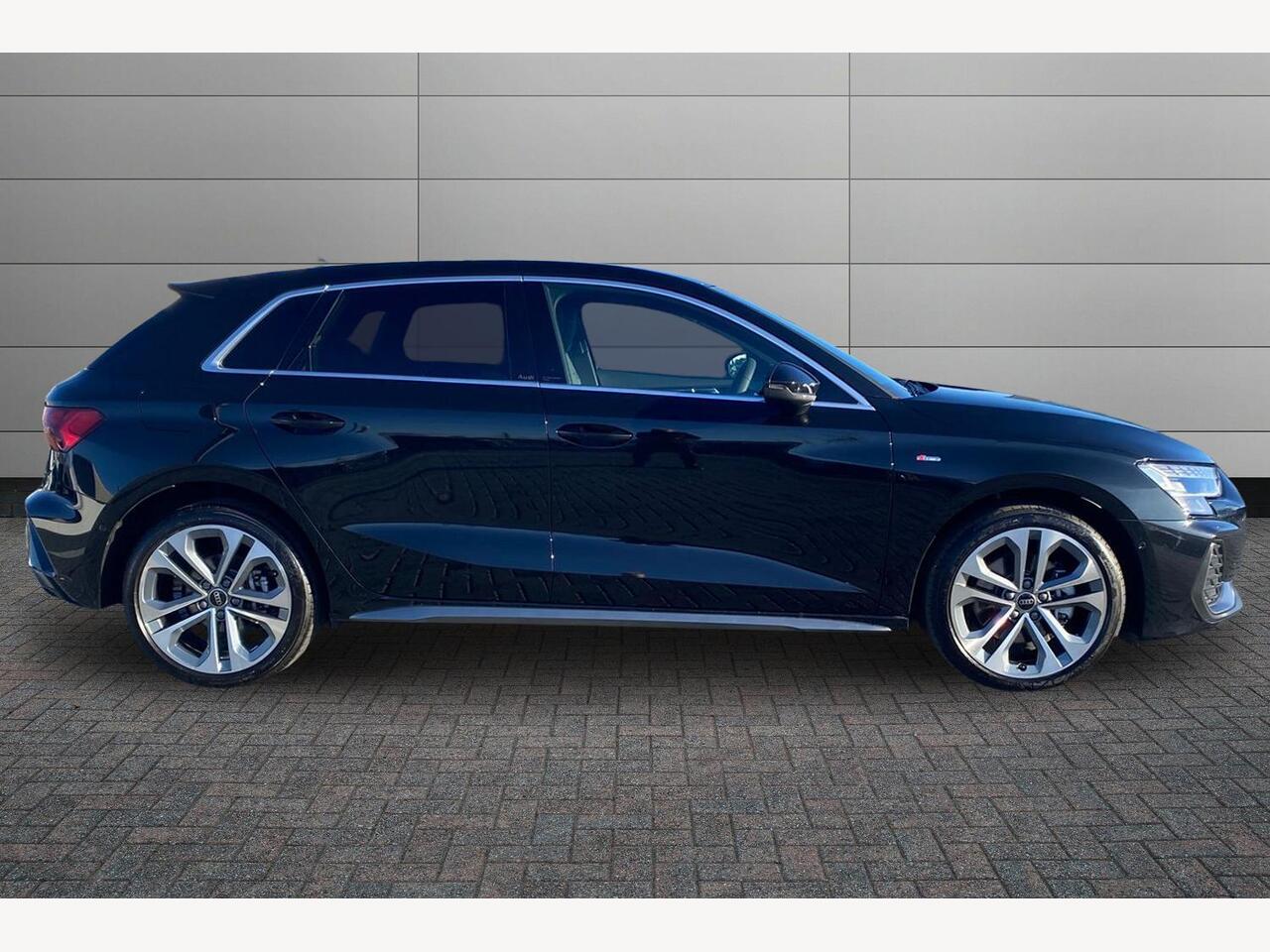 Used Audi A3 2025 for sale - 76680401: Photo 4