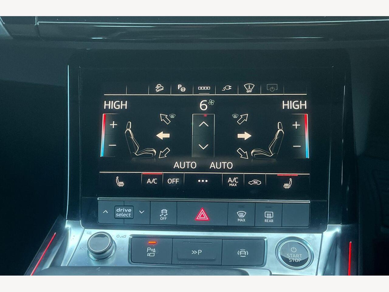 Used Audi Q8 2024 for sale - 78049271: Photo 16