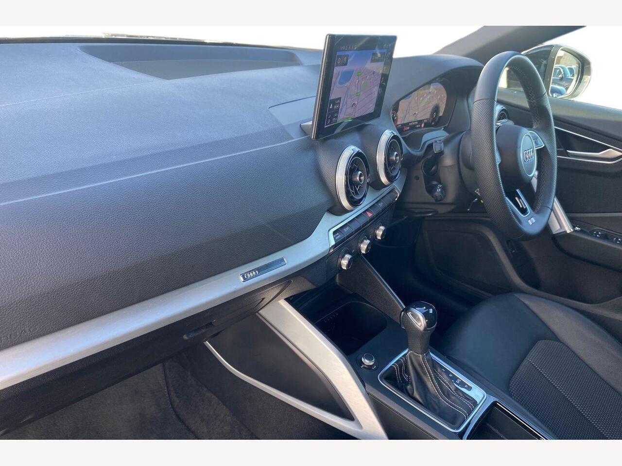 Used Audi Q2 2024 for sale - 76677787: Photo 2