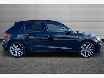 Used Audi A1 2025 for sale - 77075437: Photo