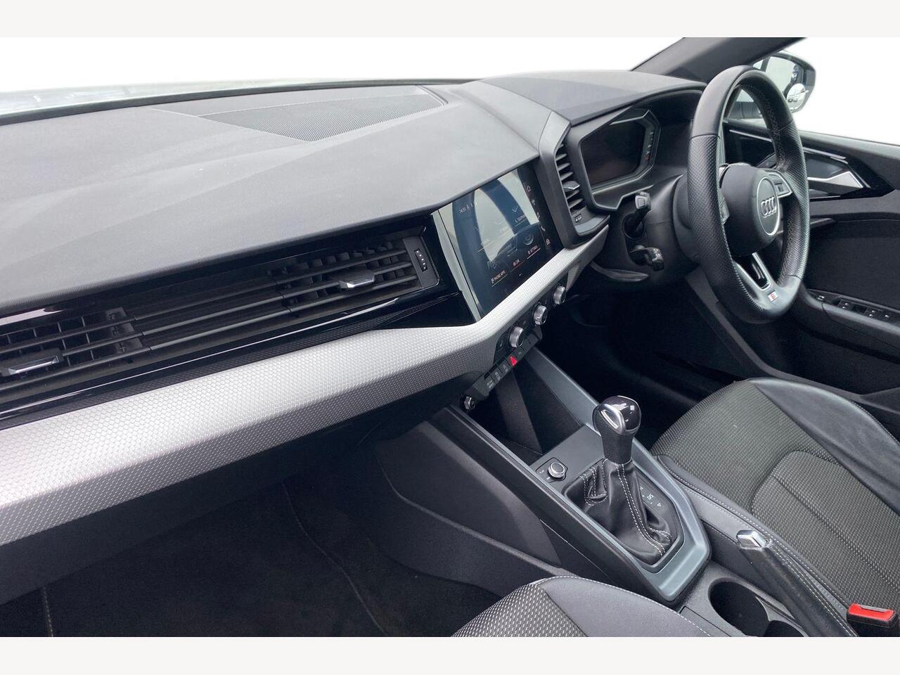 Used Audi A1 2022 for sale - 77280889: Photo 2