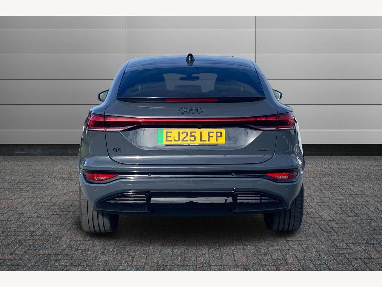 Used Audi Q6 e-tron 2025 for sale - 76787894: Photo 11