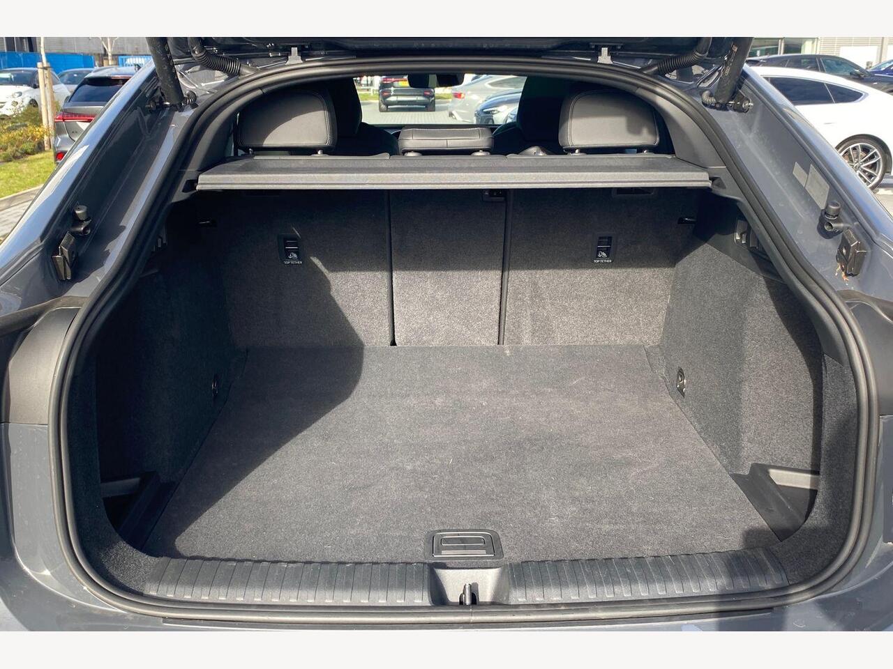 Used Audi Q6 e-tron 2025 for sale - 76787894: Photo 12