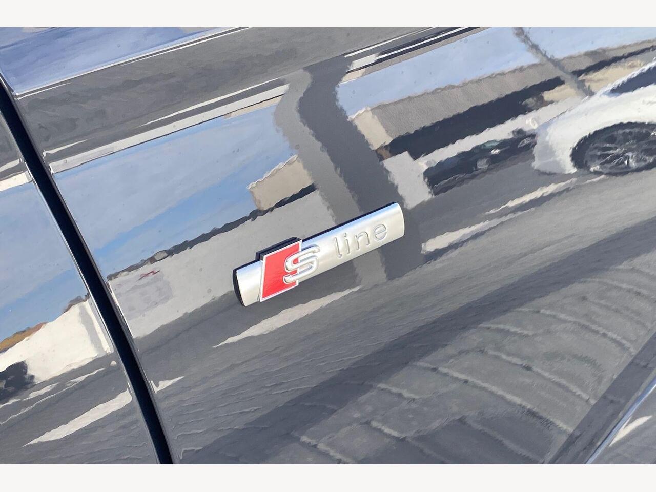 Used Audi Q6 e-tron 2025 for sale - 76787894: Photo 15