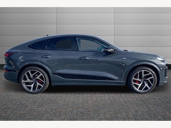 Used Audi Q6 e-tron 2025 for sale - 76787894: Photo