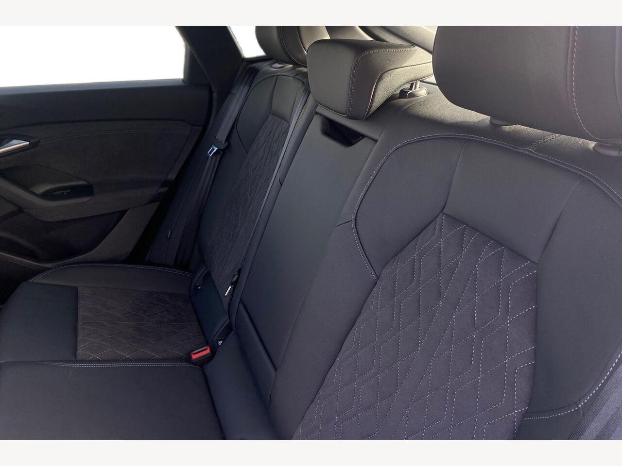 Used Audi Q6 e-tron 2025 for sale - 76787894: Photo 8