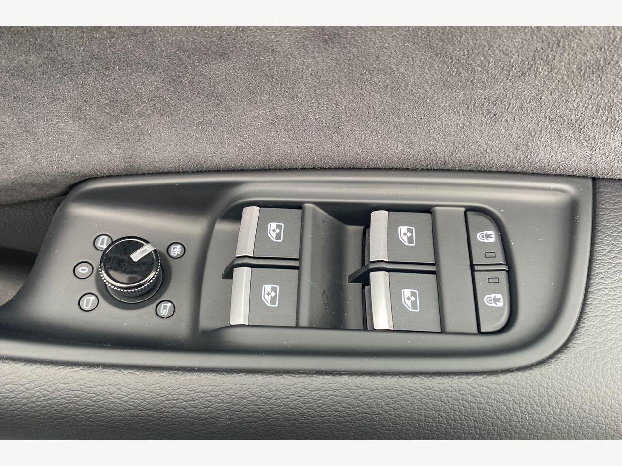 Used Audi Q8 2025 for sale - 78005259: Photo 21