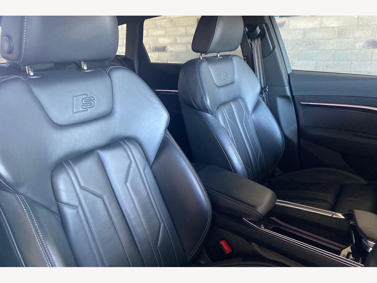 Used Audi Q8 2023 for sale - 77009972: Photo 24