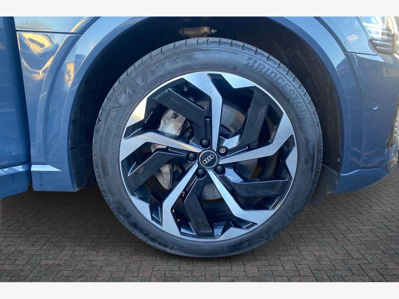 Used Audi Q8 2023 for sale - 77009972: Photo 5