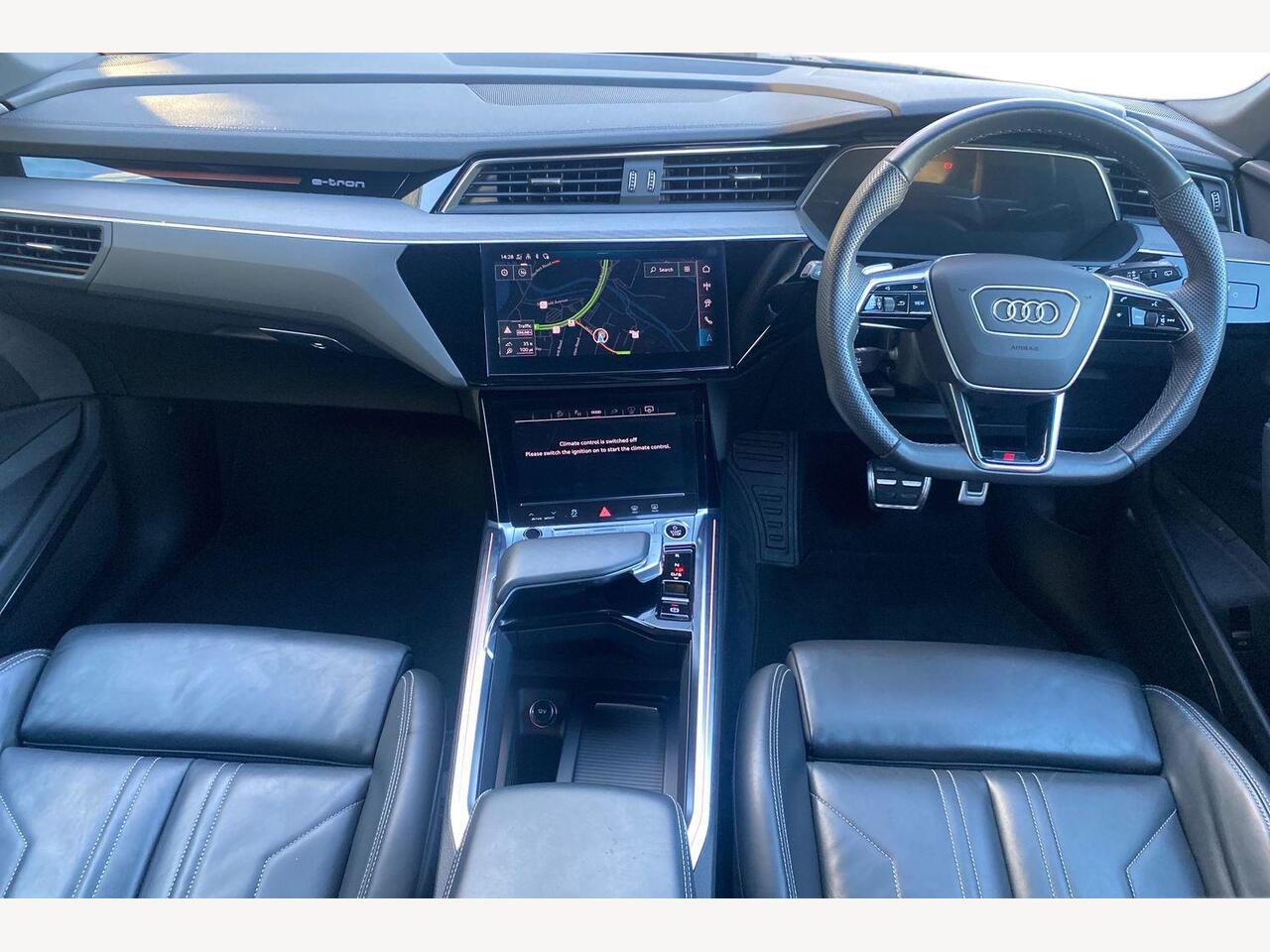 Used Audi Q8 2023 for sale - 77009972: Photo 9
