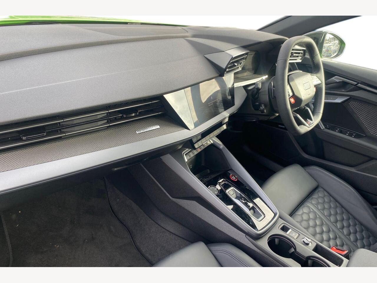 Used Audi RS3 2025 for sale - 76678892: Photo 2