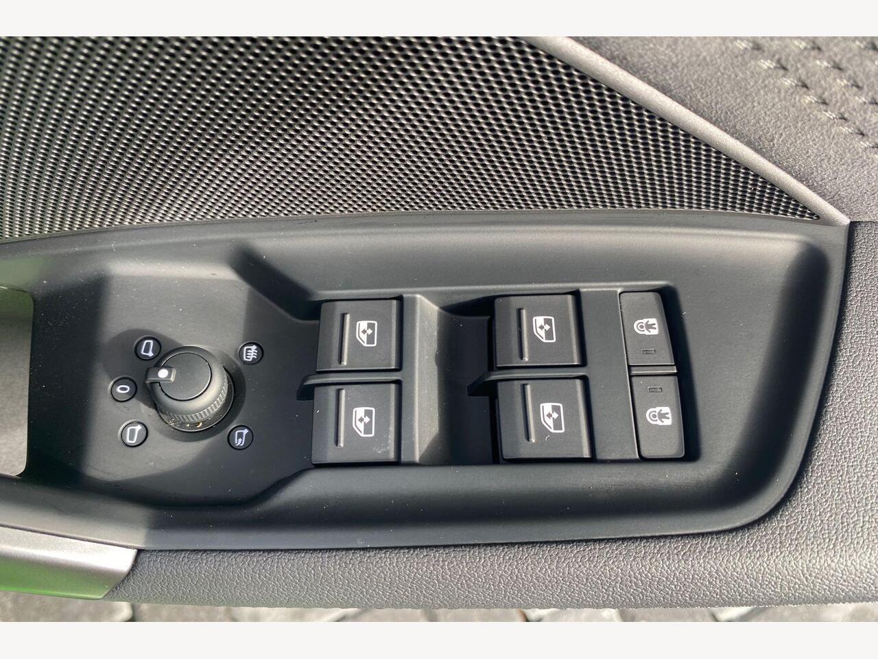 Used Audi RS3 2025 for sale - 76678892: Photo 21