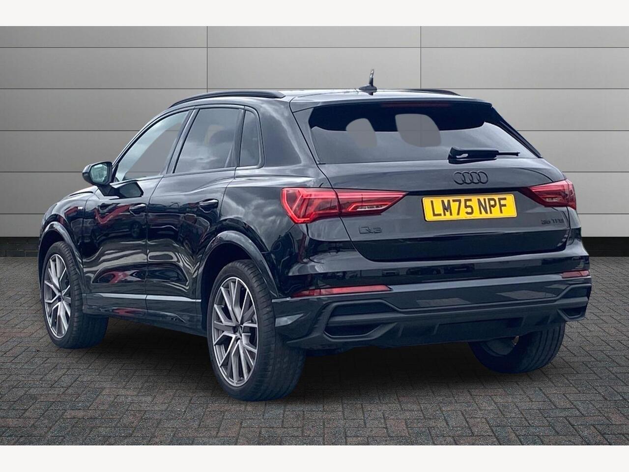 Used Audi Q3 2025 for sale - 77647664: Photo 3