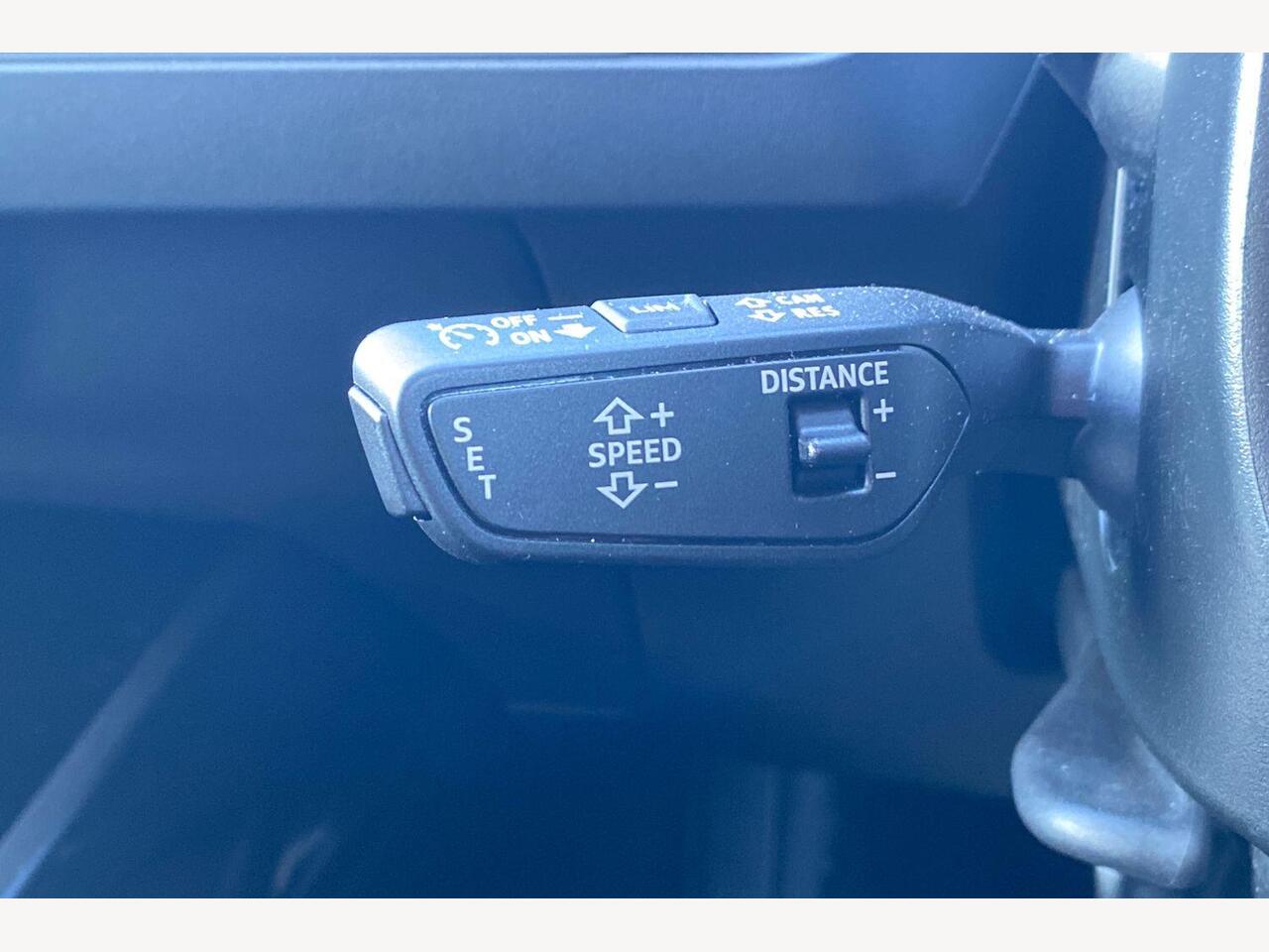 Used Audi Q4 e-tron 2025 for sale - 77927022: Photo 18