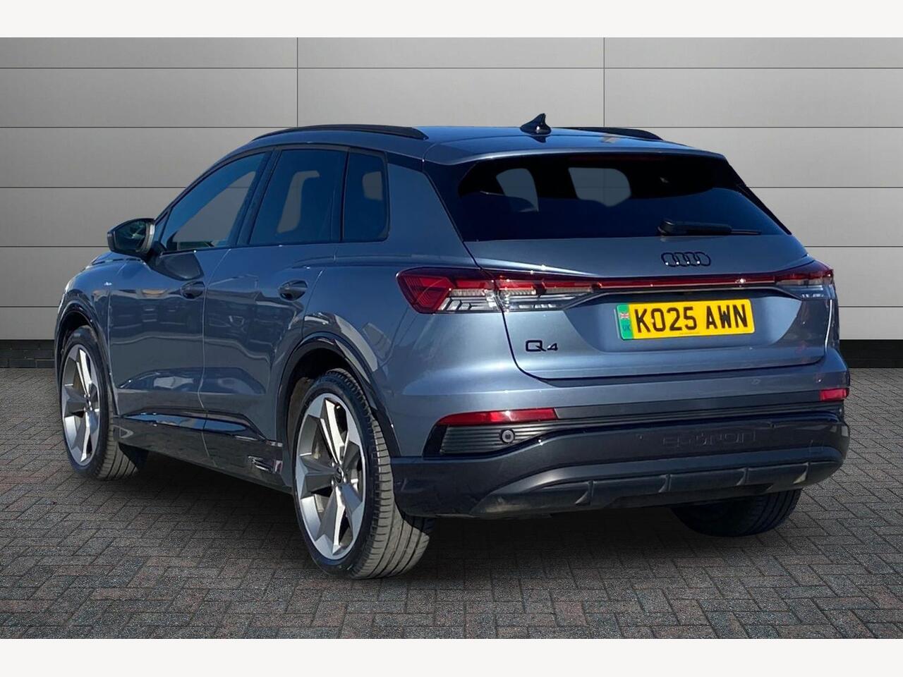 Used Audi Q4 e-tron 2025 for sale - 77927022: Photo 3