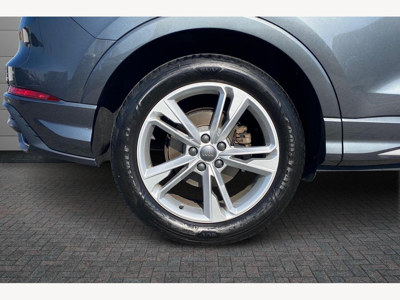 Used Audi Q3 2020 for sale - 77972408: Photo 5