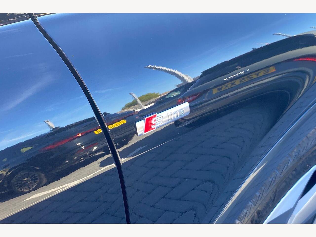 Used Audi Q4 e-tron 2024 for sale - 76677944: Photo 15