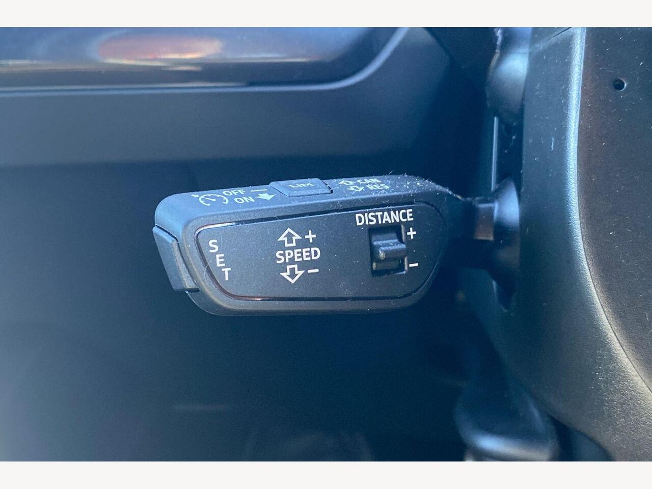 Used Audi Q4 e-tron 2024 for sale - 76677944: Photo 16