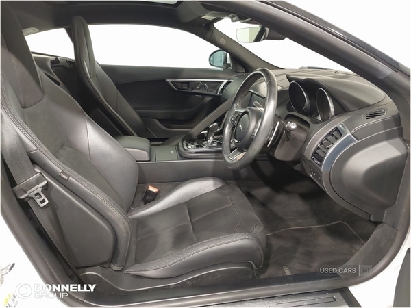 Used Jaguar F-Type 2018 for sale - 78136537: Photo 8