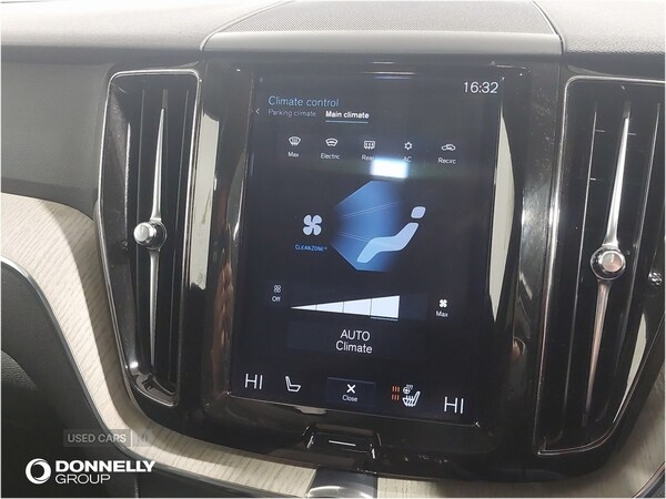 Used Volvo XC60 2018 for sale - 77163911: Photo 45