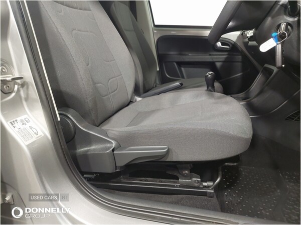 Used Volkswagen up! 2016 for sale - 77441672: Photo 26