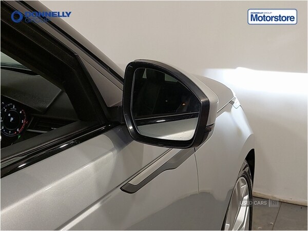 Used Land Rover Range Rover Velar 2017 for sale - 76840203: Photo 29