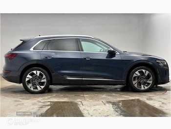 Used Audi Q8 2023 for sale - 78947825: Photo