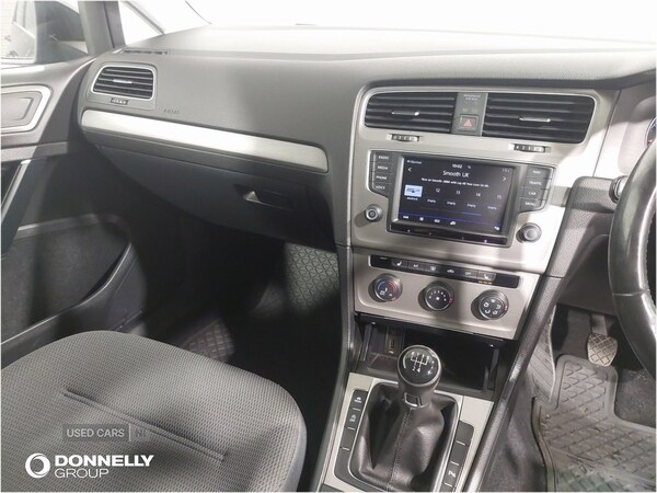 Used Volkswagen Golf 2016 for sale - 77102323: Photo 38