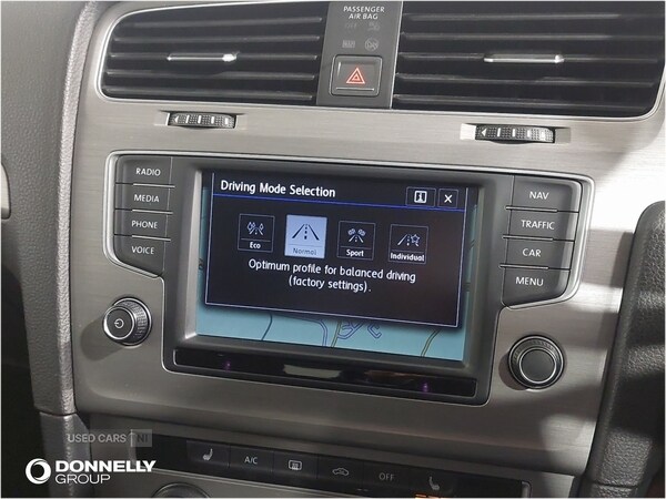 Used Volkswagen Golf 2016 for sale - 77102323: Photo 44