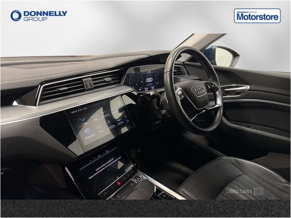 Used Audi e-tron 2021 for sale - 78215225: Photo 2