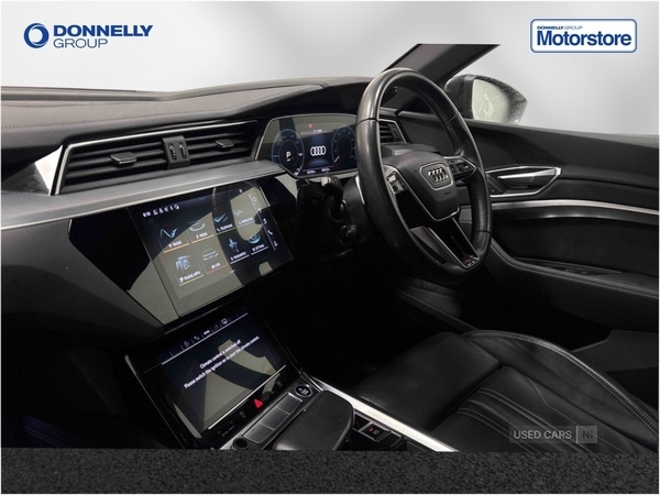 Used Audi e-tron 2022 for sale - 78215341: Photo 2