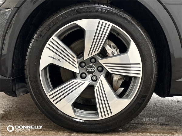 Used Audi e-tron 2022 for sale - 78215341: Photo 5