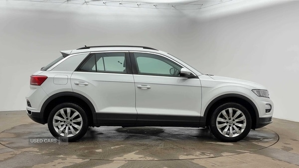 Used Volkswagen T-Roc 2020 for sale - 77163915: Photo 2