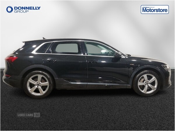 Used Audi e-tron 2021 for sale - 77550902: Photo 4