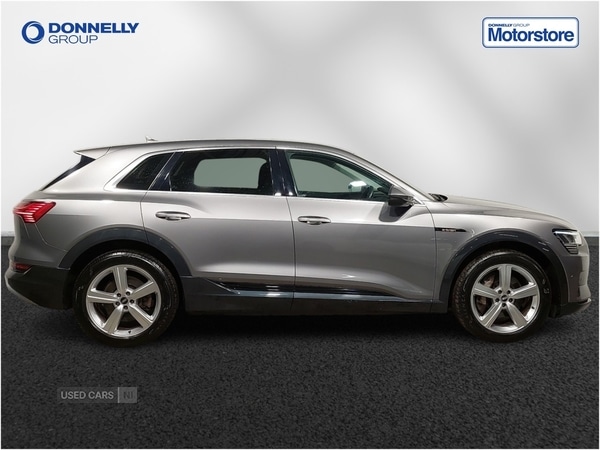 Used Audi e-tron 2021 for sale - 77396938: Photo 4