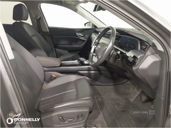 Used Audi e-tron 2021 for sale - 77396938: Photo 9