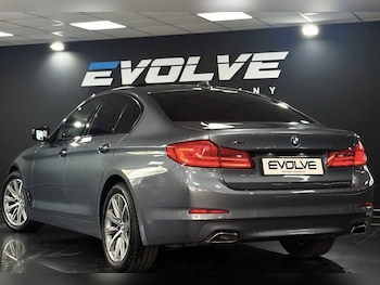 Used BMW 5 Series 2017 for sale - 79550496: Photo