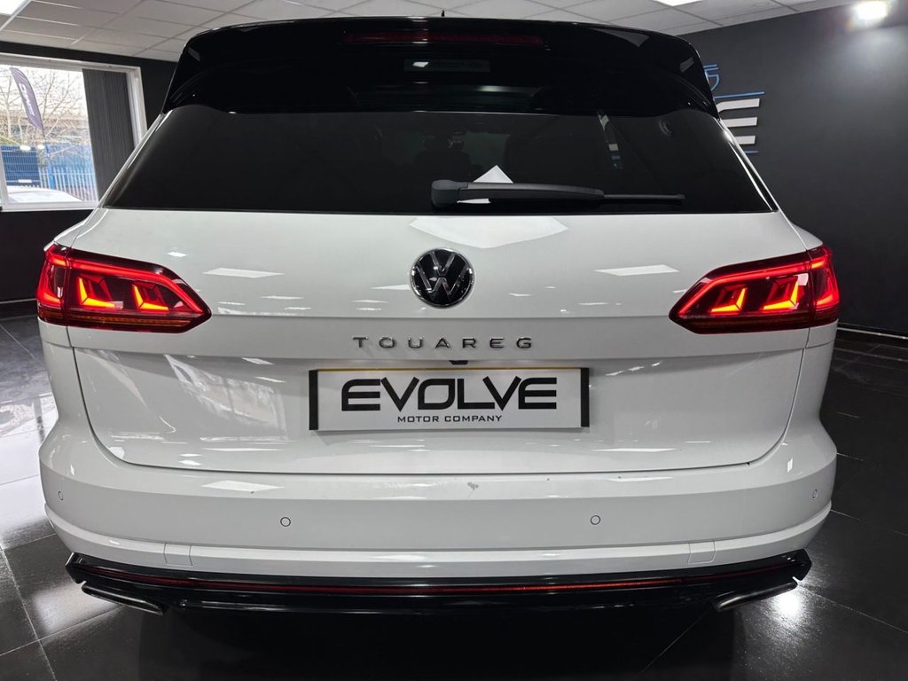 Used Volkswagen Touareg 2022 for sale - 77685307: Photo 5