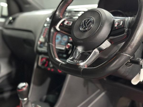 Used Volkswagen Polo 2016 for sale - 76229066: Photo 20