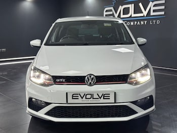 Used Volkswagen Polo 2016 for sale - 76229066: Photo 4