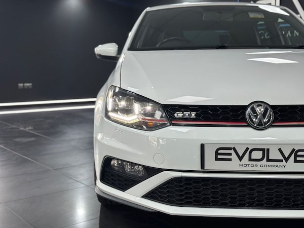 Used Volkswagen Polo 2016 for sale - 76229066: Photo 8