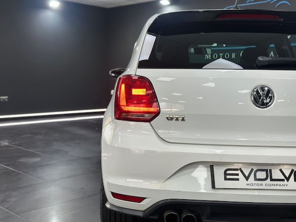 Used Volkswagen Polo 2016 for sale - 76229066: Photo 9