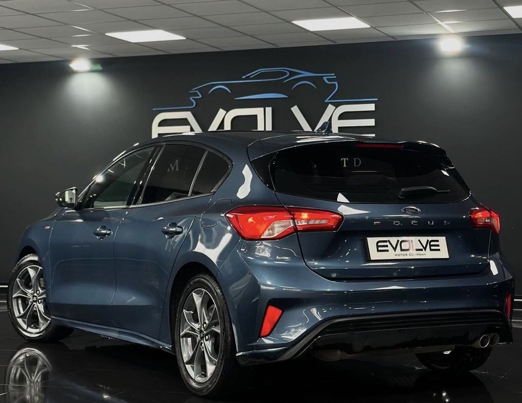 Used Ford Focus 2020 for sale - 77734837: Photo 2