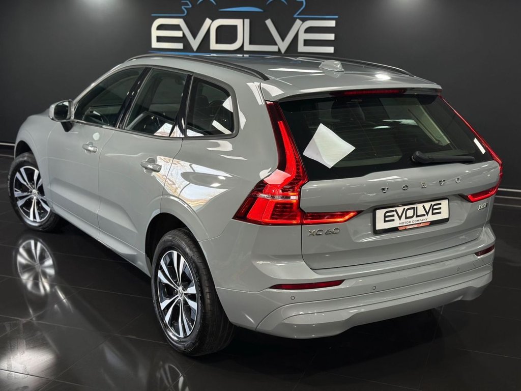 Used Volvo XC60 2023 for sale - 76570619: Photo 11