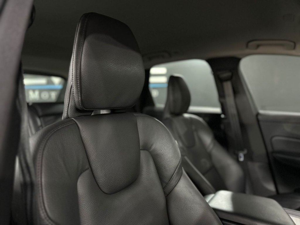 Used Volvo XC60 2023 for sale - 76570619: Photo 26