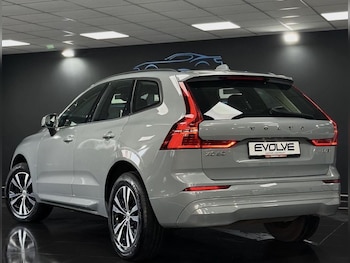 Used Volvo XC60 2023 for sale - 76570619: Photo