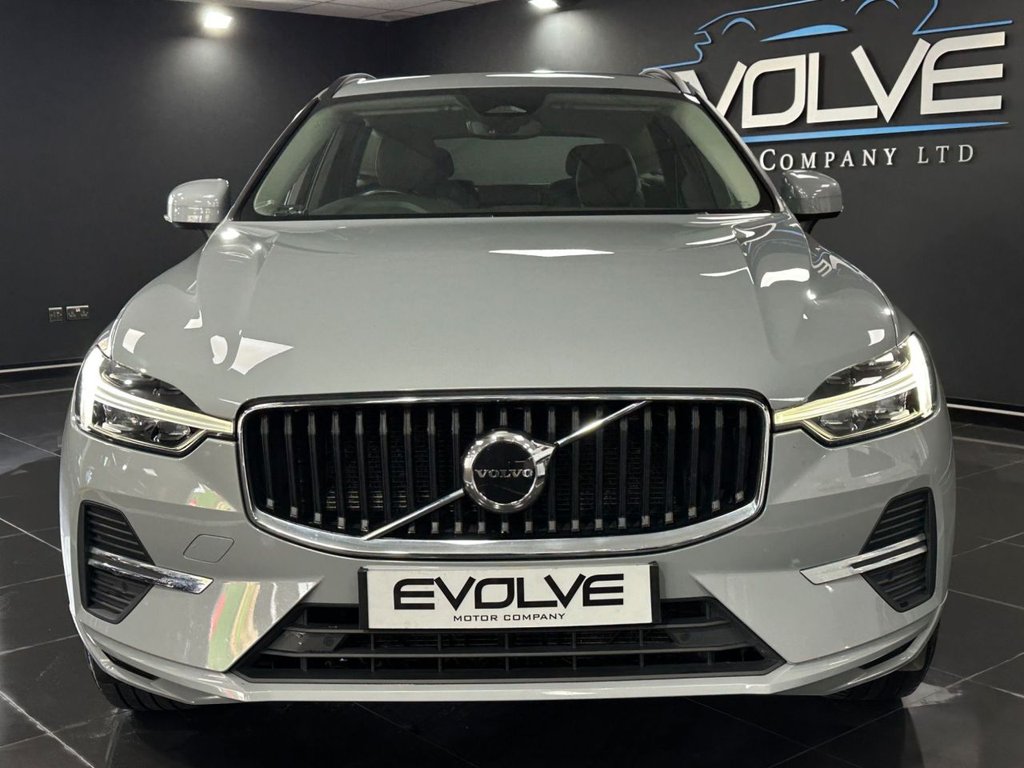 Used Volvo XC60 2023 for sale - 76570619: Photo 4