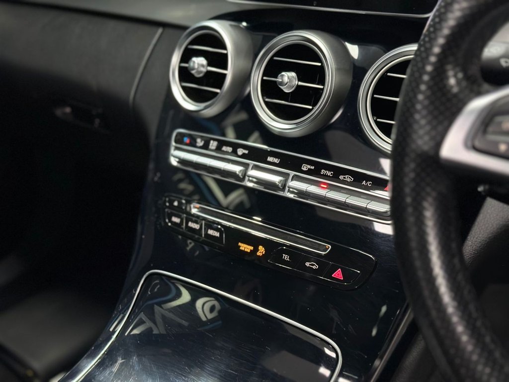 Used Mercedes-Benz C Class 2015 for sale - 76569803: Photo 22