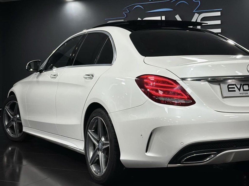 Used Mercedes-Benz C Class 2015 for sale - 76569803: Photo 9