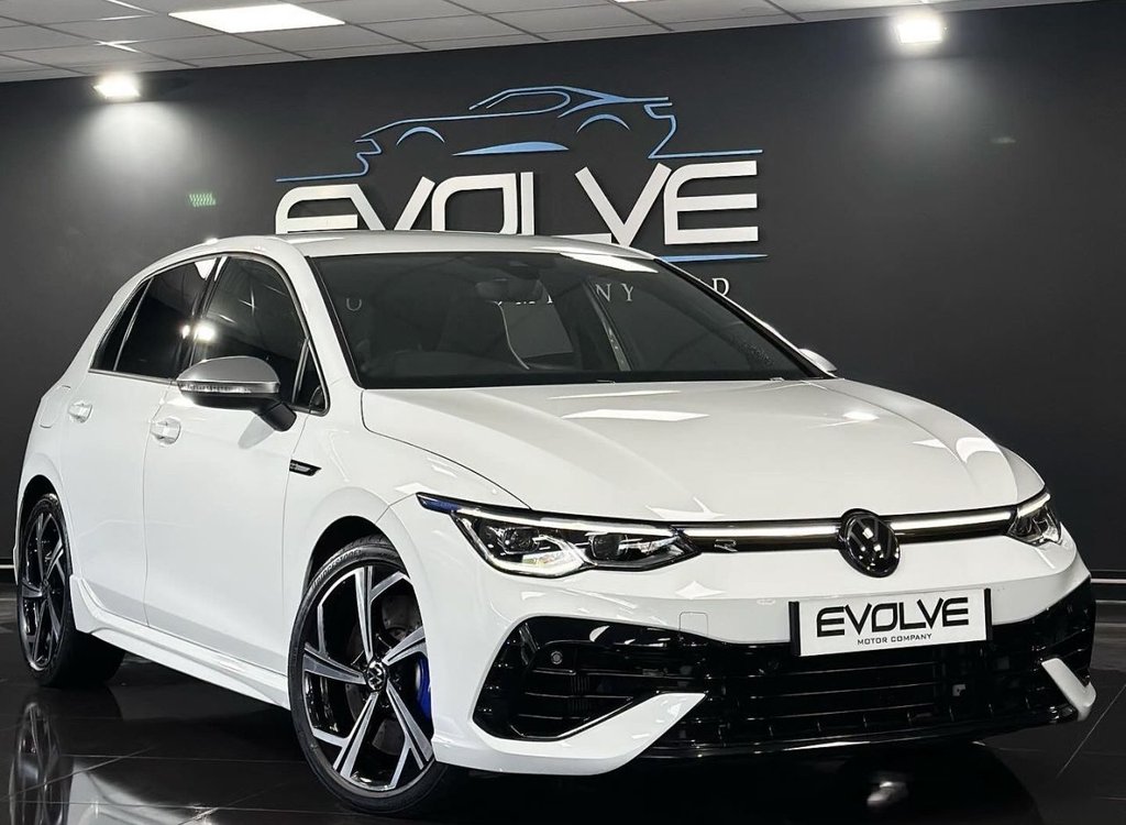 Used Volkswagen Golf 2024 for sale - 76783699: Photo 1